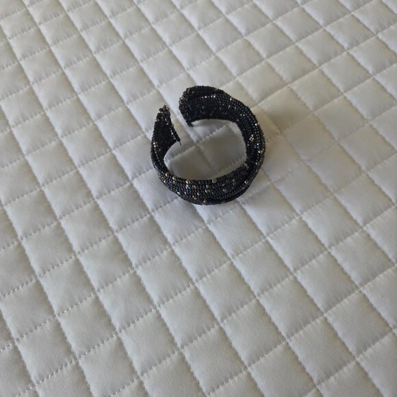 Cuff - Picture 4 of 4